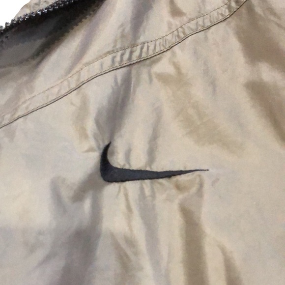 Vintage Nike windbreaker - Picture 5 of 6